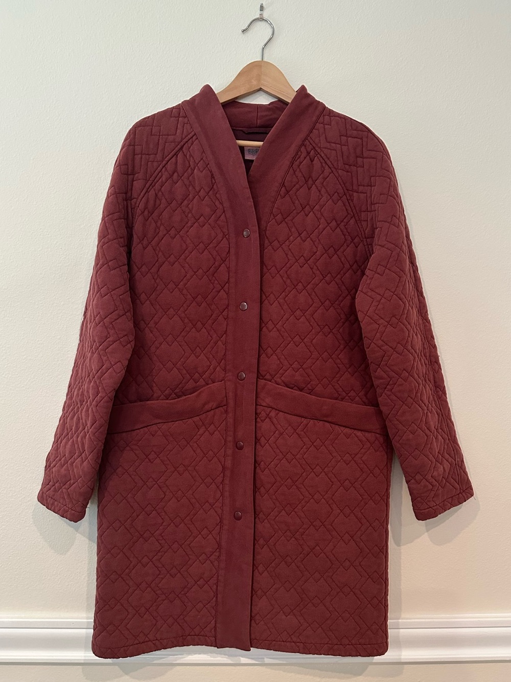 Bernie by Bernardo Quilted Duster Jacket Snap Front Coat Burgundy Plum XS